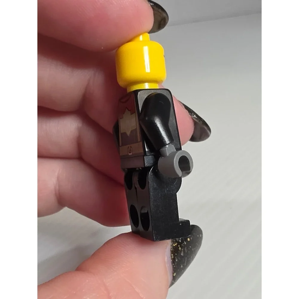 LEGO Minifigure‎ Small Black Yellow Excellent cty0642